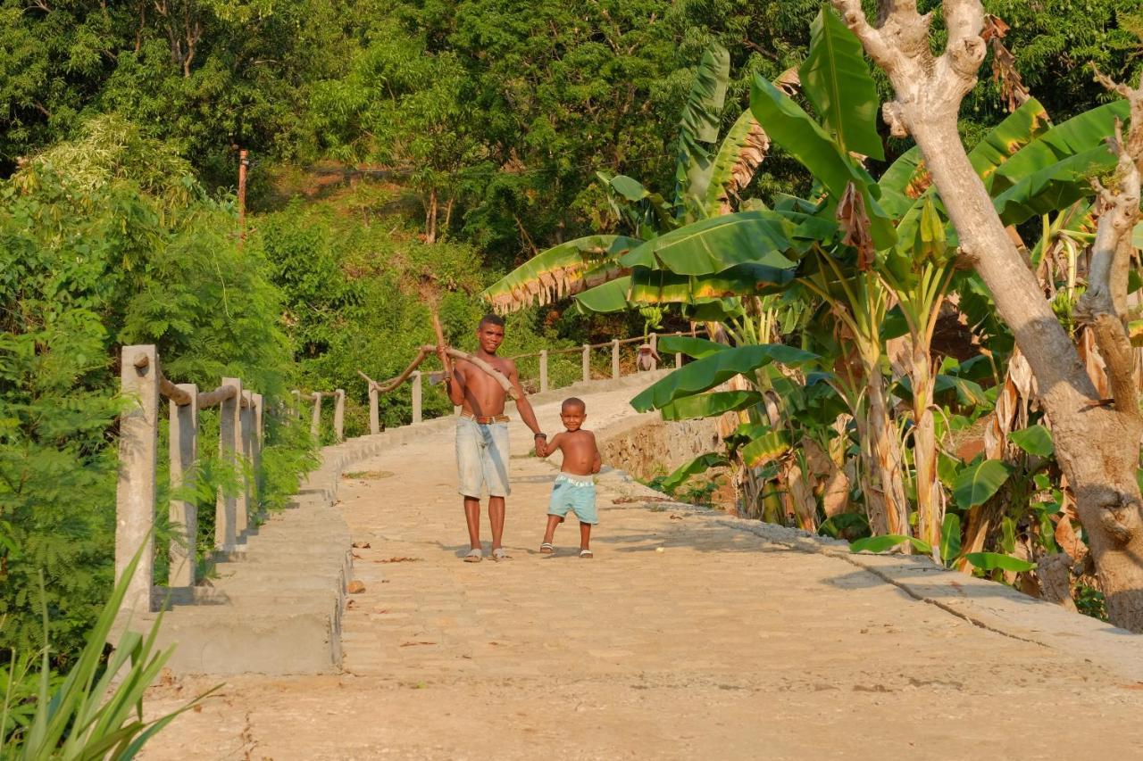 Colibri Lodge Ambatoloaka  Exteriér fotografie